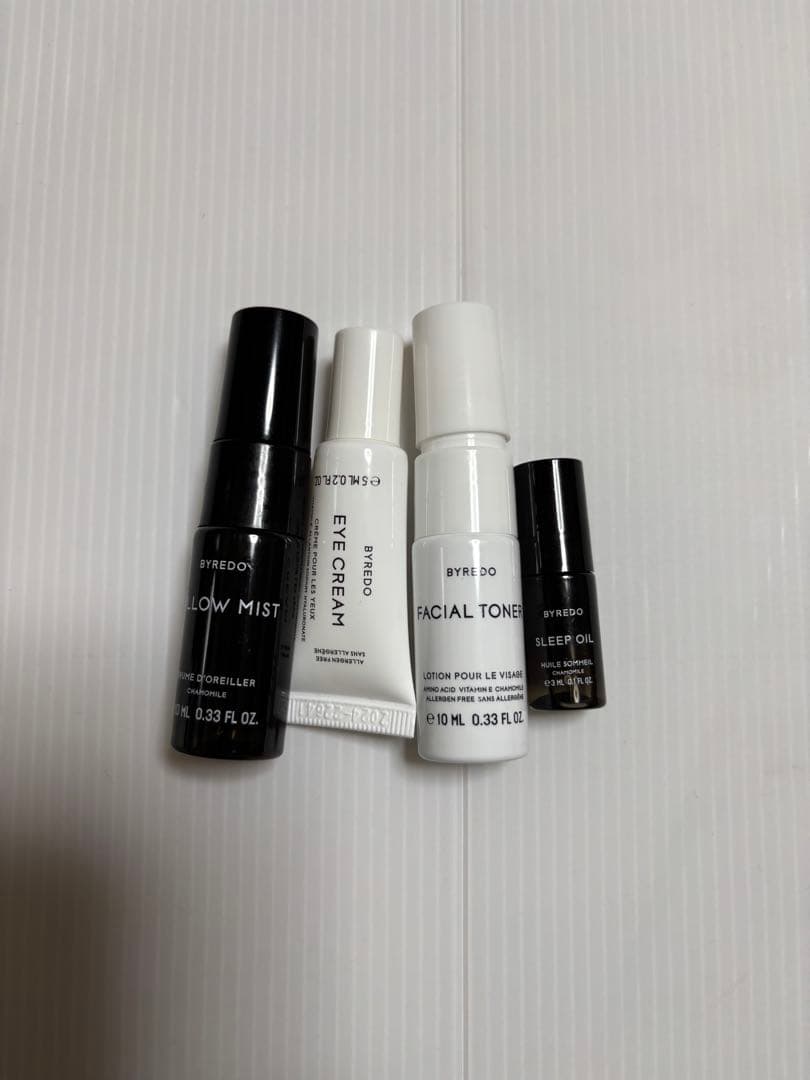 BVLGARI 旅行用化粧品セット ゴールド　値下げしました