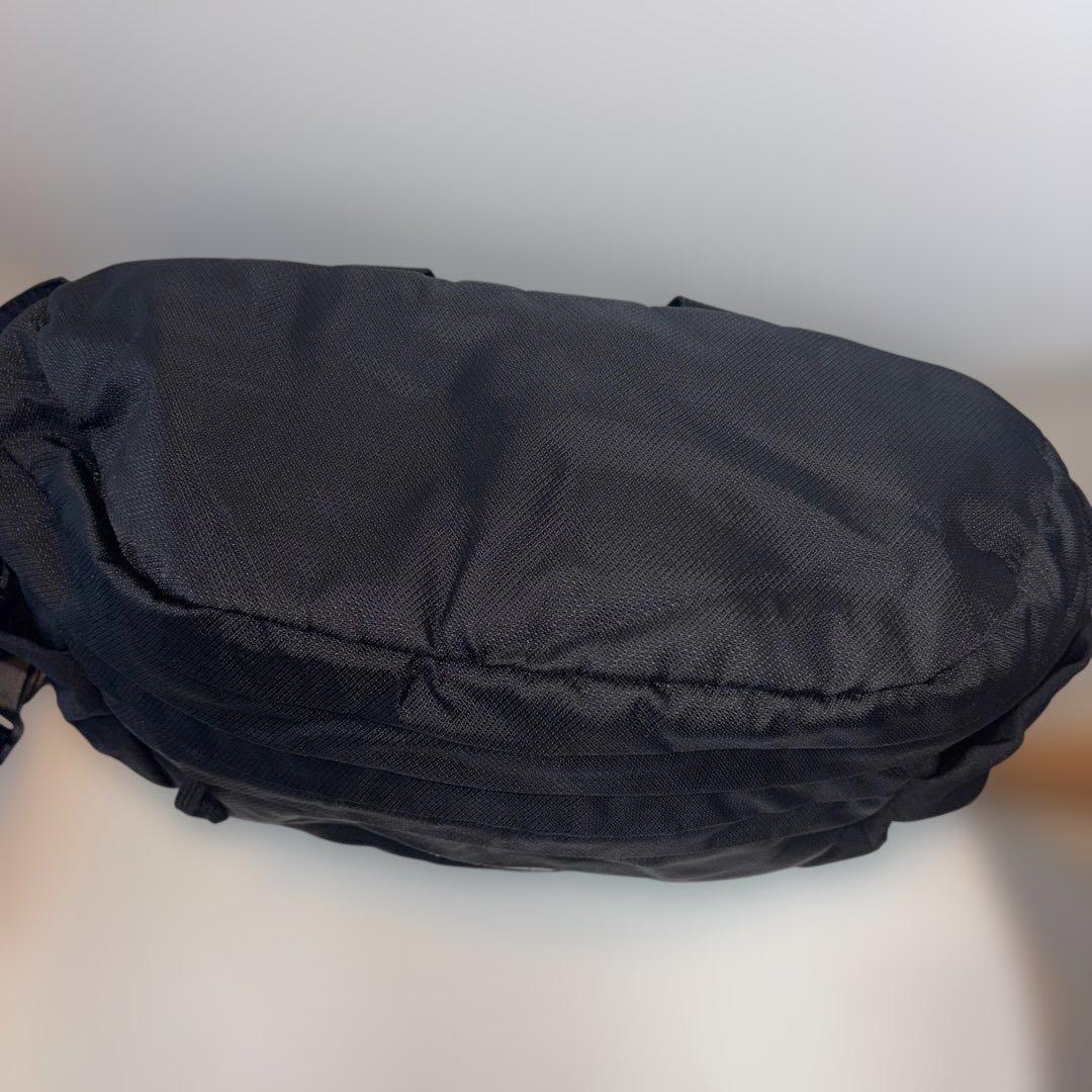 THE NORTH FACE ボディバッグ ブラック
