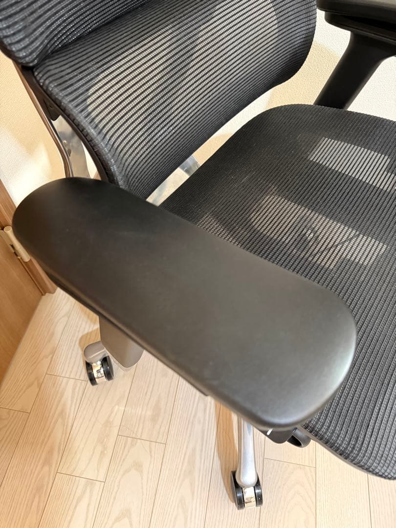 【エヌエヌ】COFO Chair Premium ブラック