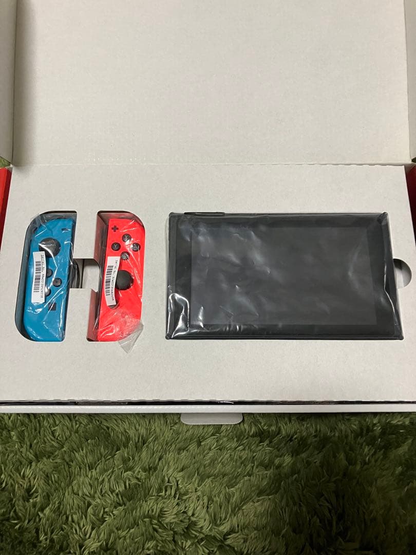 Nintendo Switch 本体 新品未使用【バッテリー強化版】