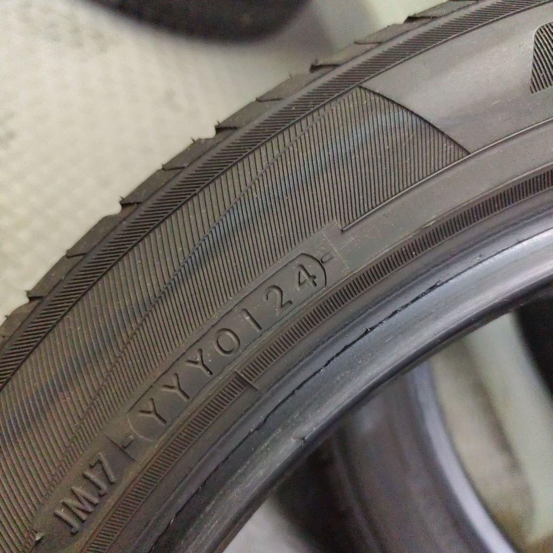 ①YOKOHAMA BluEarth Es ES32 225/45R18 2本