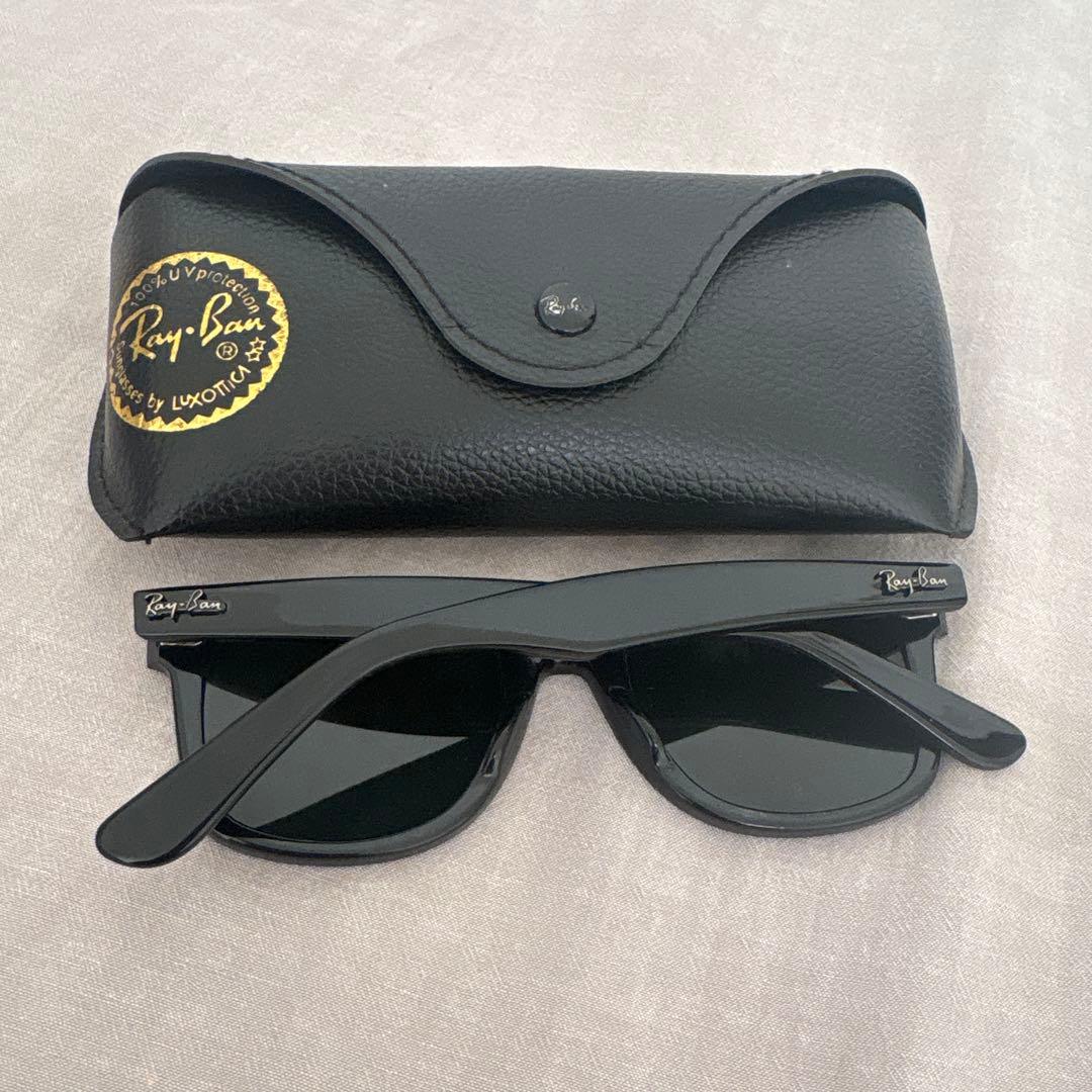 Ray-Ban Wayfarer ブラック サングラス