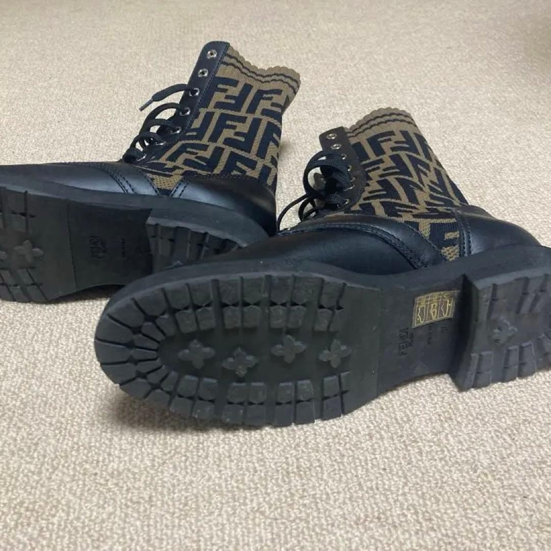 FENDI レディースブーツ