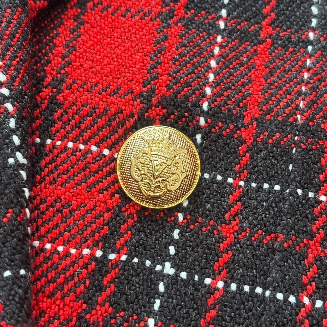 【新品】 ZARA テーラードジャケット 金ボタン ツイード ダブル L相当 赤