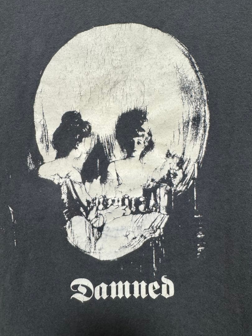 m*l様 90s00sヴィンテージTシャツダムドdamnedサイズsファッション