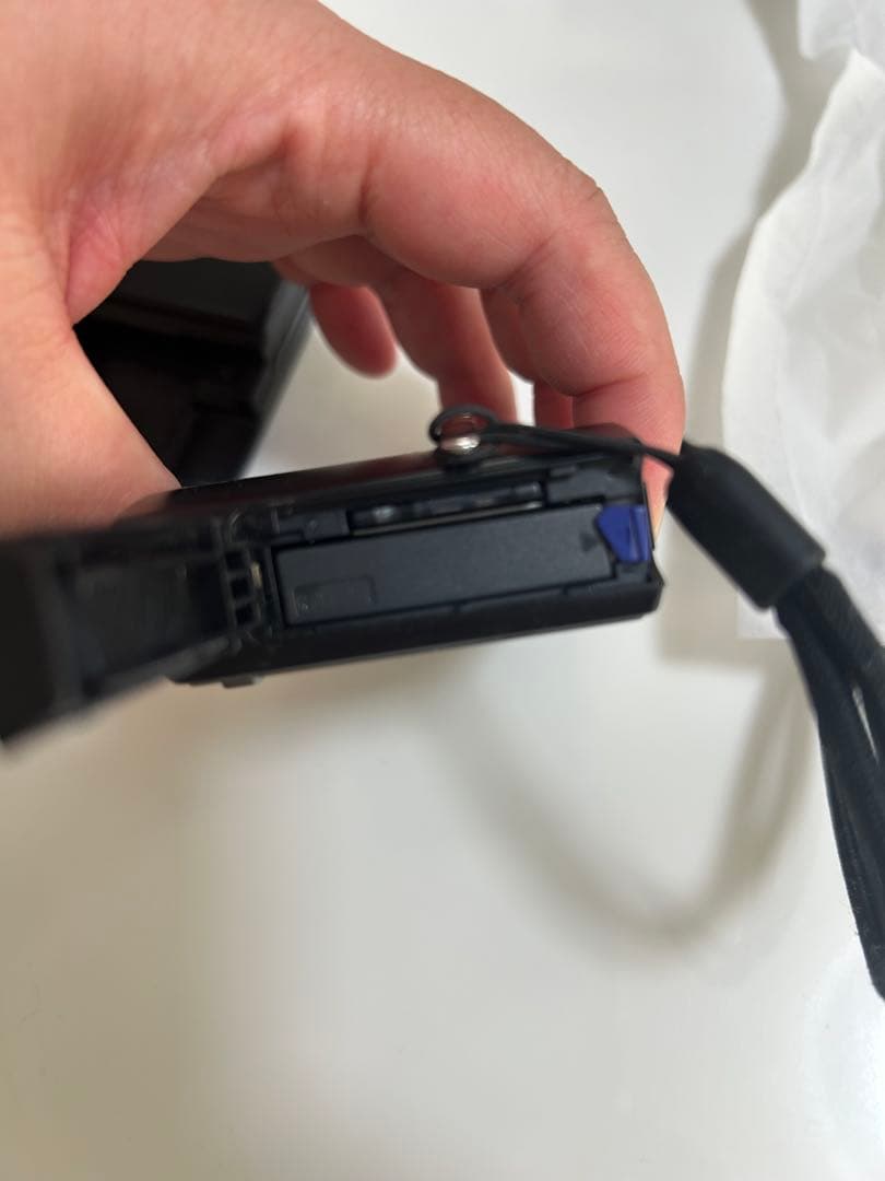 SONY Cyber-shot DSC-T70 7.2MP デジカメ