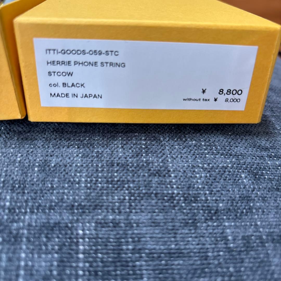 itti イッチ スマホストラップ ブラック