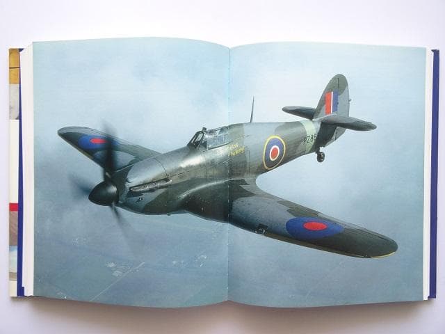 洋書◆軍用機写真集 本 ミリタリー 飛行機 ミグ トムキャット ゼロ戦