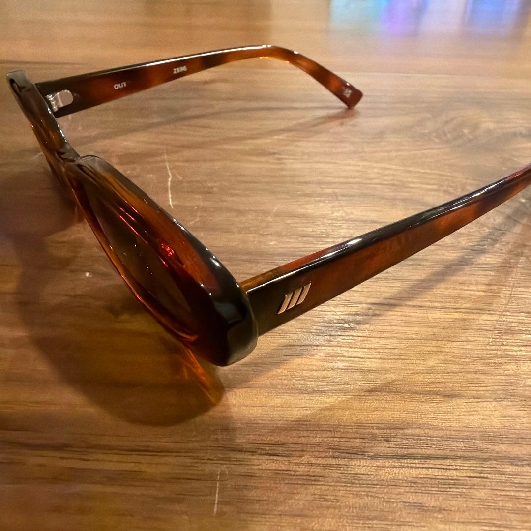 小物 LSpecs OUTTA LOVE