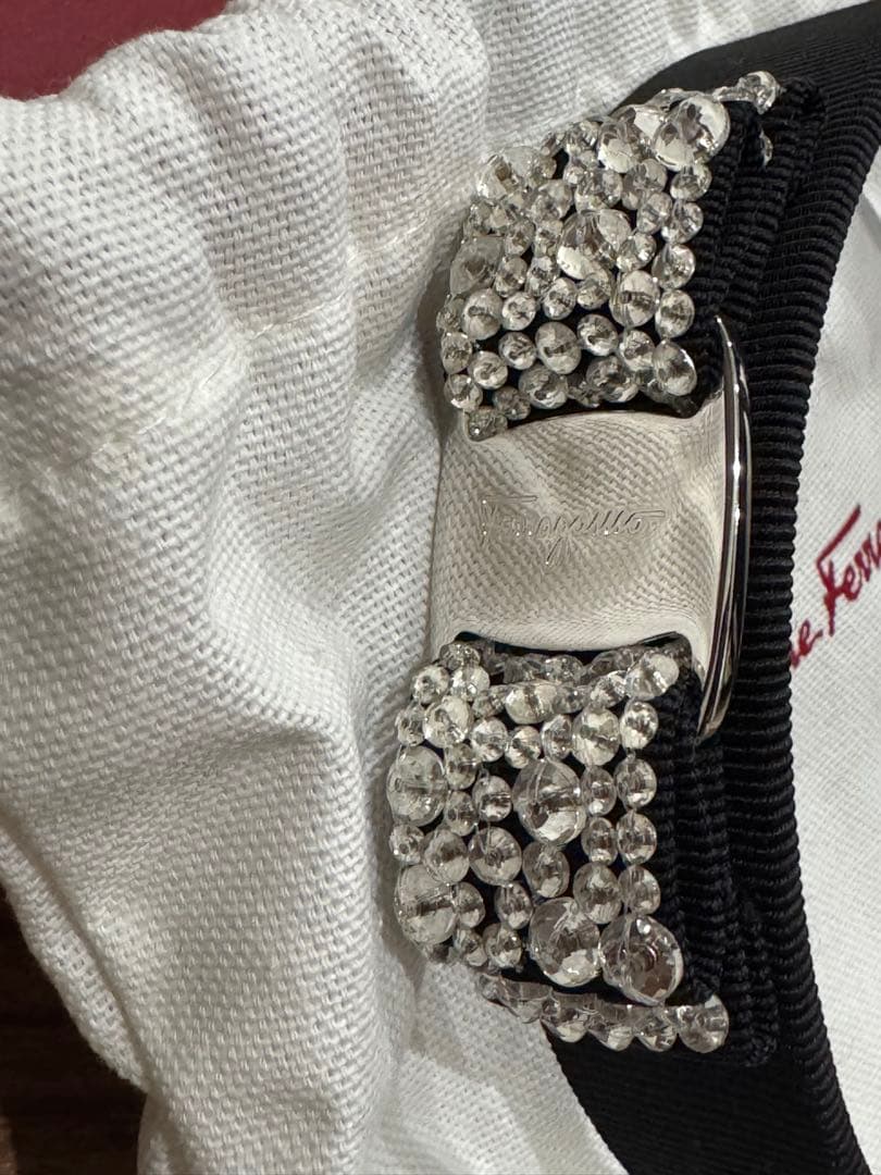 Salvatore Ferragamo クリスタル カチューシャ