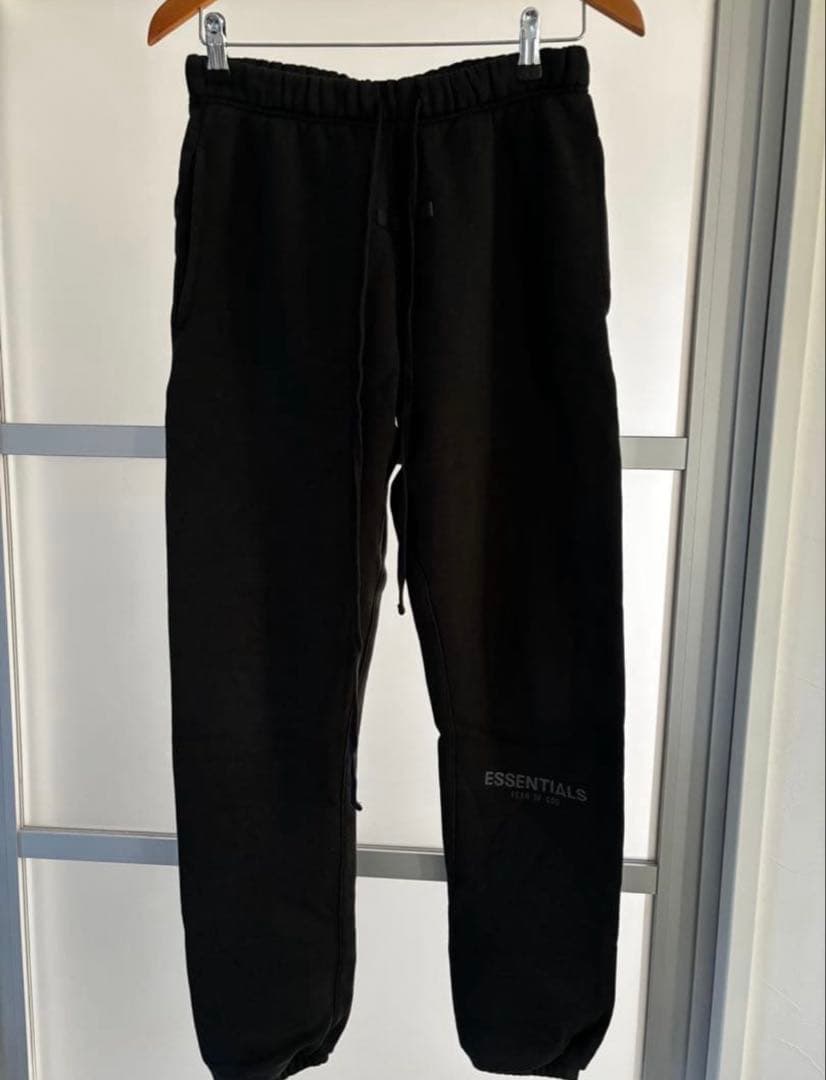 ⭐︎正規品　Essential ジョガーパンツ　ブラック　サイズXS 袋付き