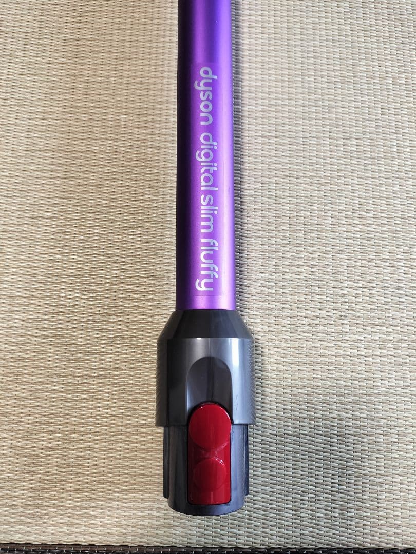 Dyson　DC62 スティッククリーナー
