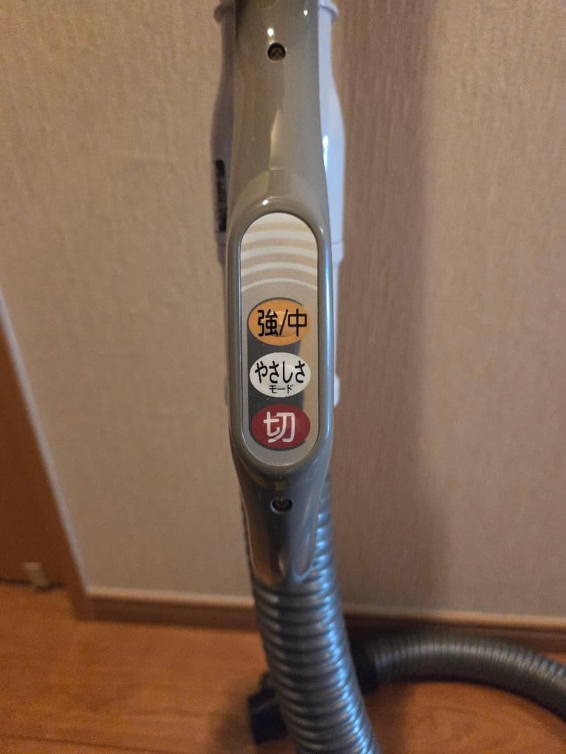 SHARP EC-CT12-C サイクロン式掃除機 【2015年製】