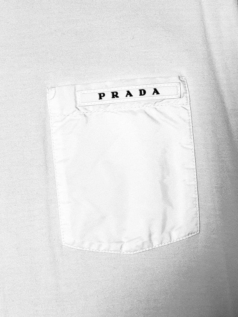 PRADA ホワイト Tシャツ Sサイズ
