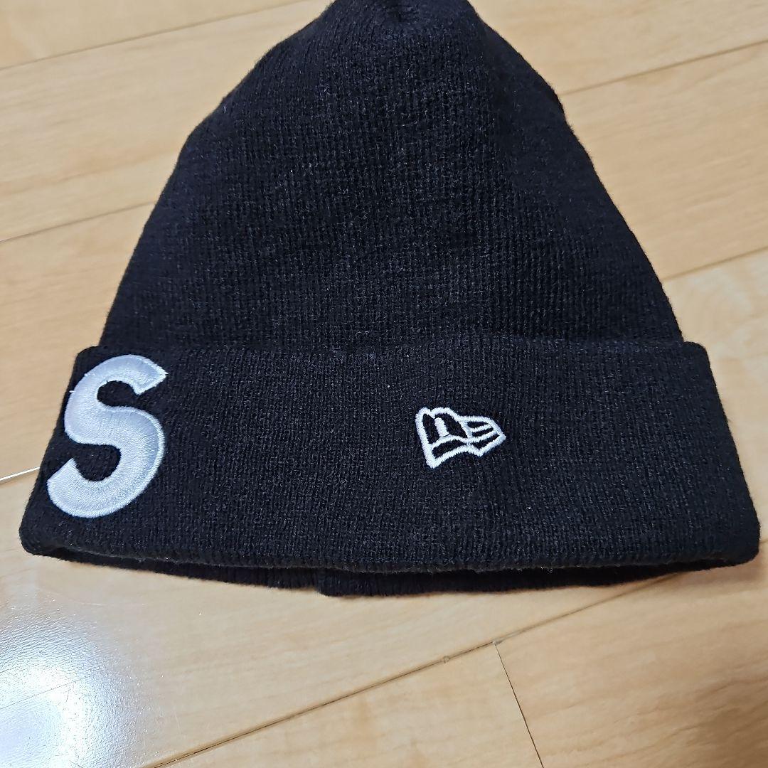 Supreme ビーニー　ニューエラ