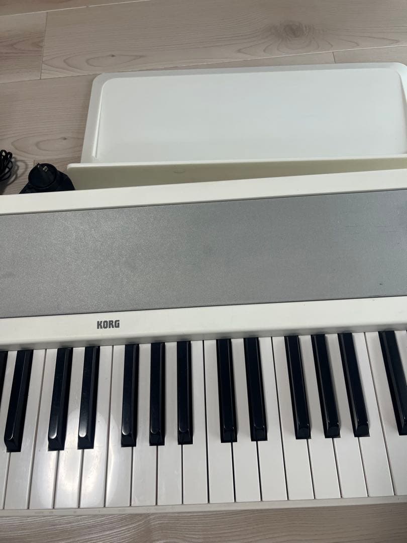 KORG 電子ピアノ B1 88鍵盤　ジャンク品