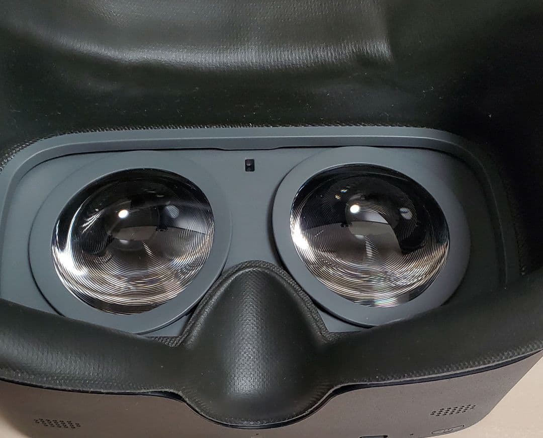 Pico G2 4K スタンドアローン型VR ゴーグル