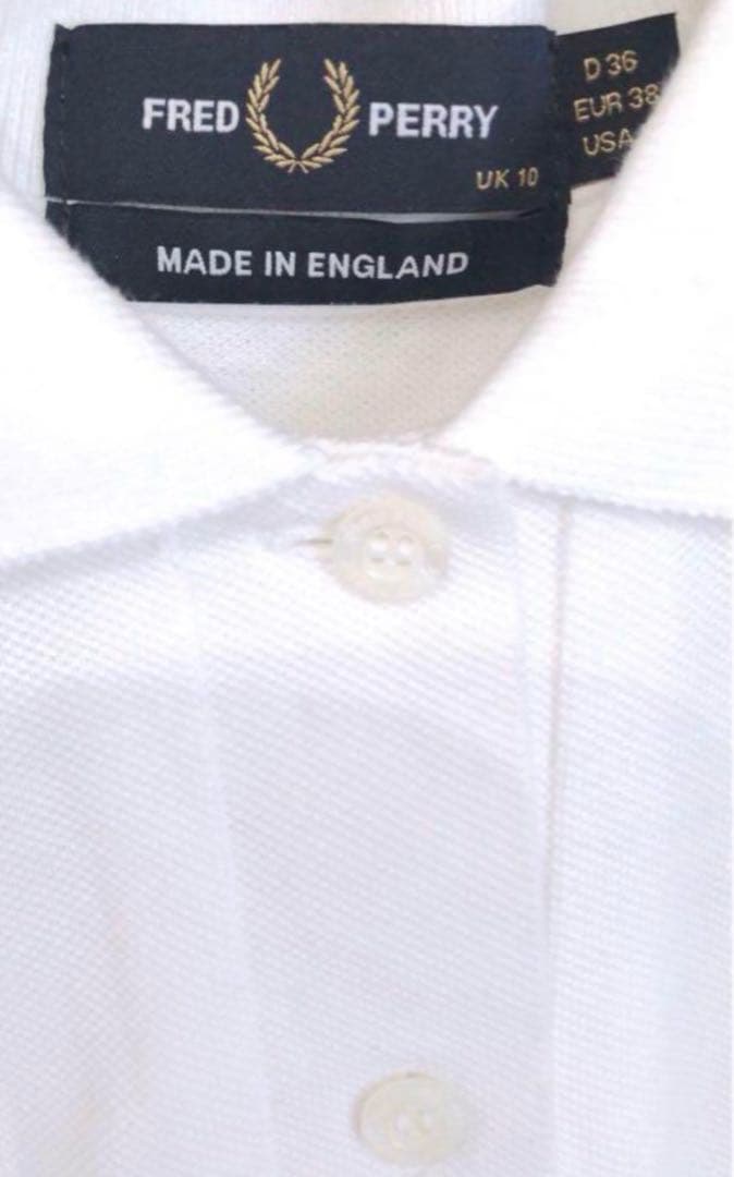 美品　FRED PERRY レディース　ポロシャツ　現行モデル　イングランド製