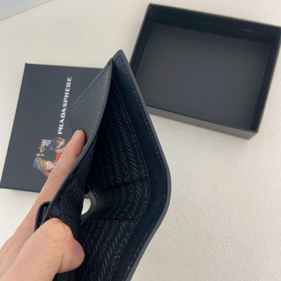 PRADA サフィアーノレザー 二つ折り財布 中古品