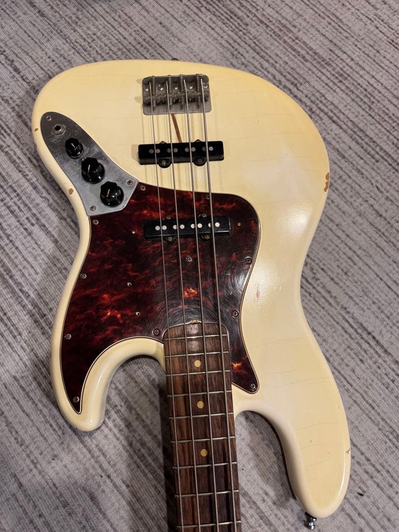ベース fullertone guitars VIP line