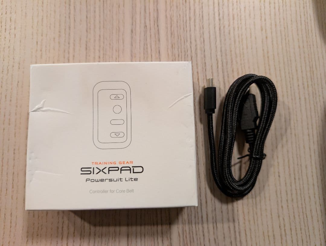 【値下げ】SIXPAD EMS腹筋ベルト パワースーツコアベルト　Мサイズ