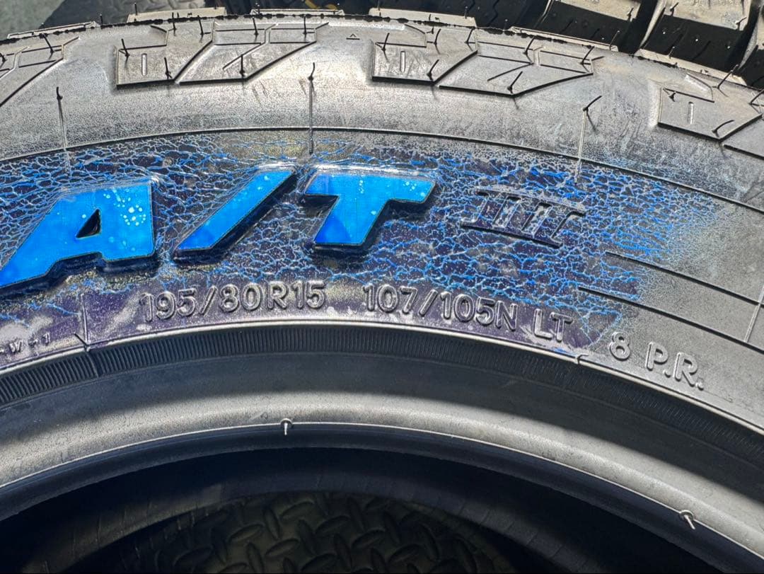 TOYO OPENCOUNTRY A/T III 195/80 R15 新品4本
