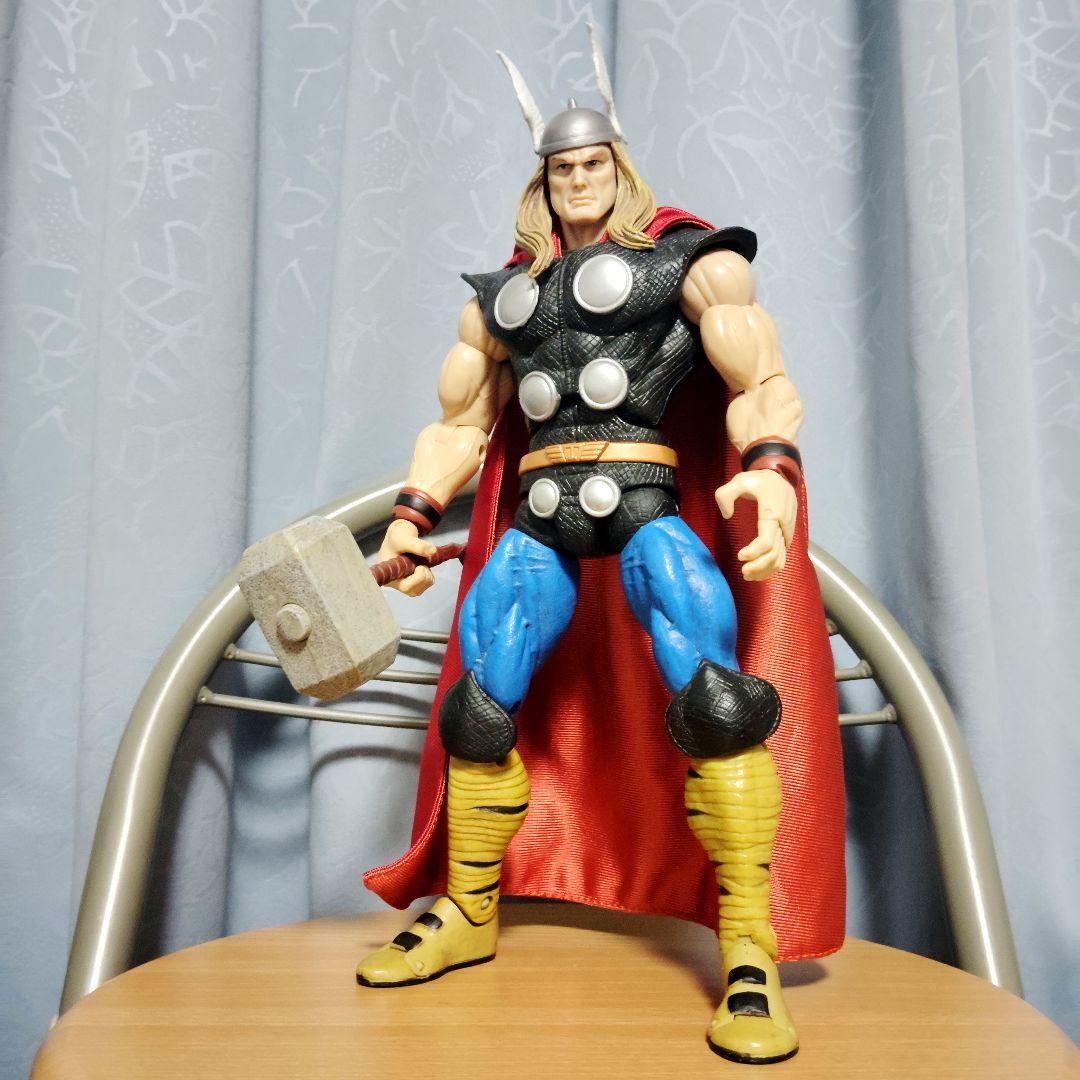 06'HASBRO/MARVEL LEGENDS ICONS“THOR”