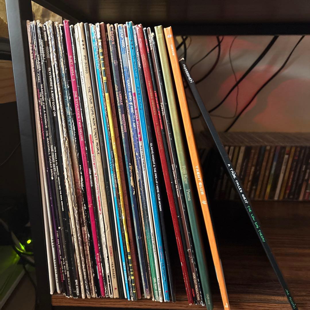 棚にあるCD、レコード全て売ります