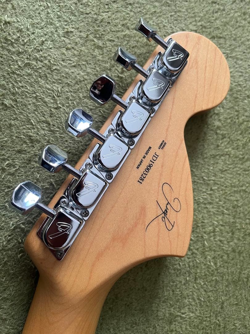 Fender フェンダー ストラトキャスター春畑道哉モデル