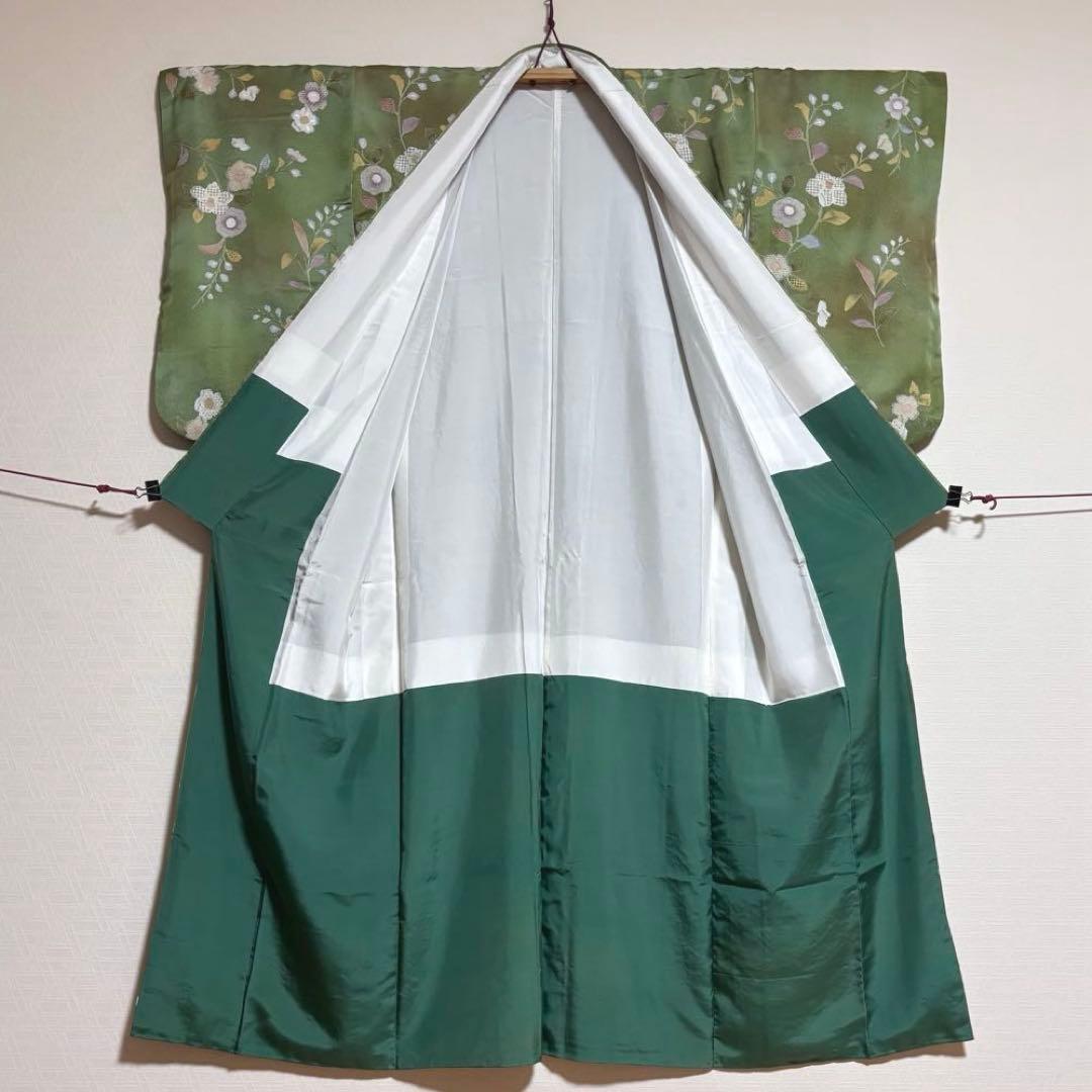 【汕頭刺繍】 金通 キラキラ！ 小振袖 花模様 袷 広衿 身丈約163.5cm