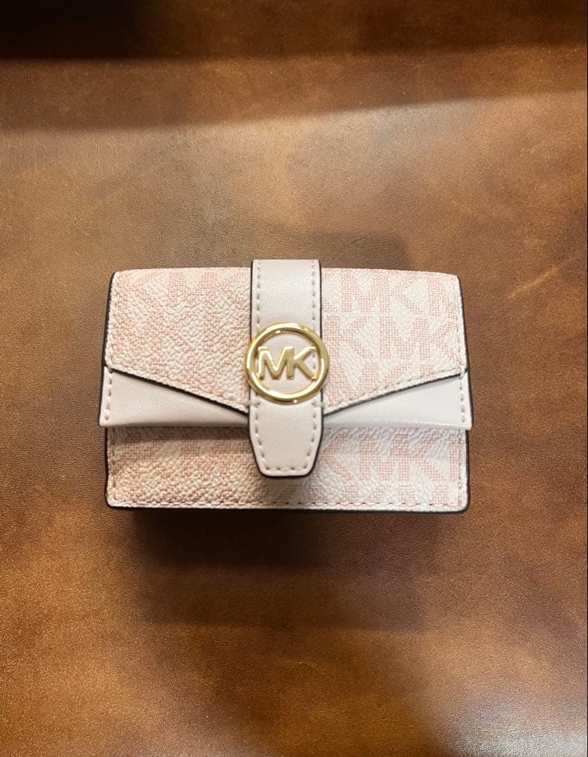 Michael Kors 三つ折り財布 ピンク