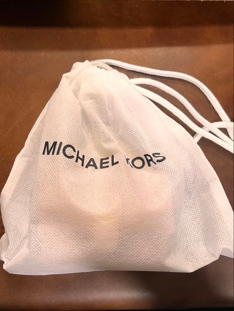 Michael Kors 三つ折り財布 ピンク