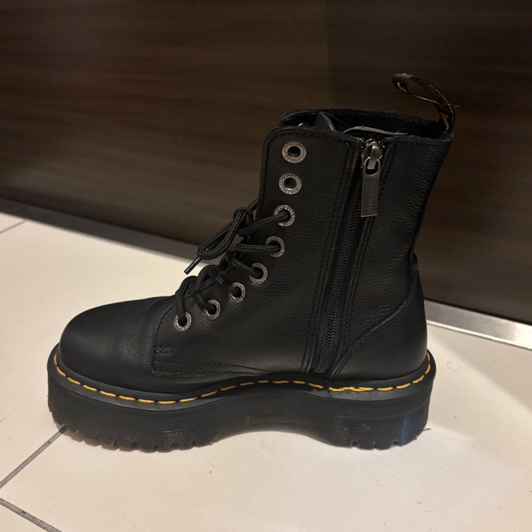 【美品】Dr. Martens JADON PISA 8ホール ブーツ
