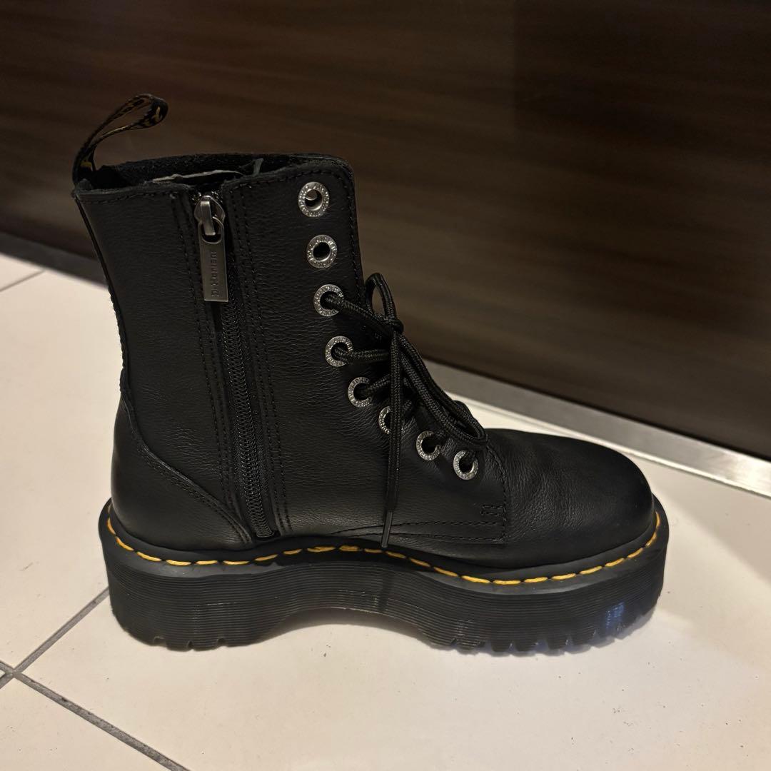 【美品】Dr. Martens JADON PISA 8ホール ブーツ
