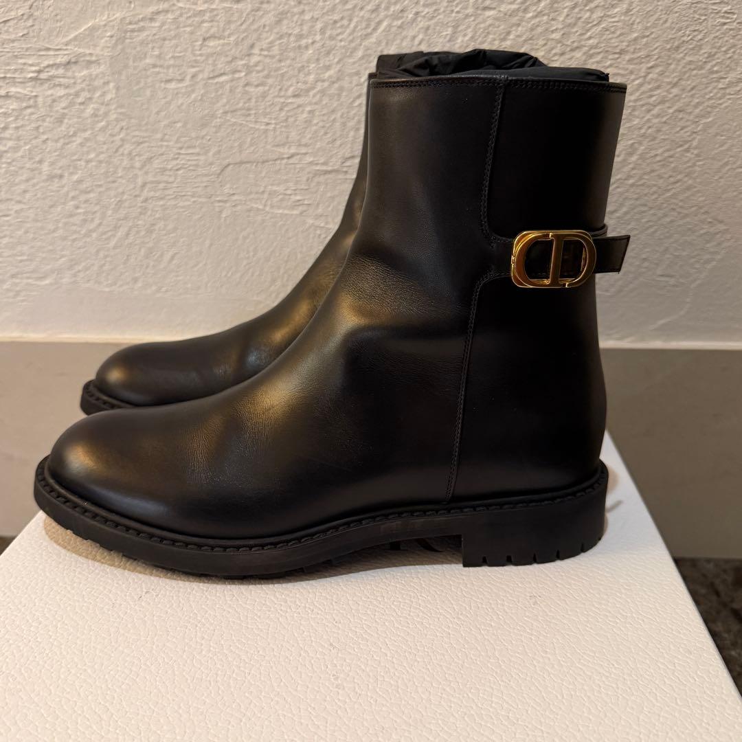 再値下げ！美品　Dior ブラックショートブーツ　レザー
