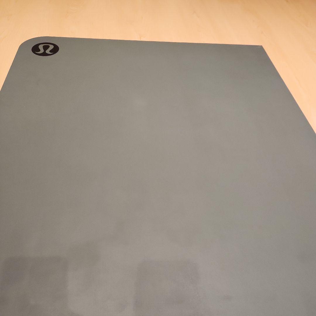 【最終価格】Lululemon ヨガマット ５ミリ