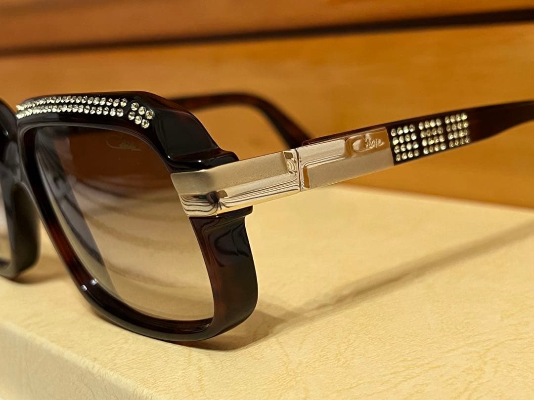 CAZAL607 Crystals limited Edition 限定品