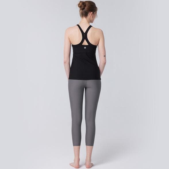 最新モデル　easy yoga Cアーチバックトップス 新品未開封ルルレモン