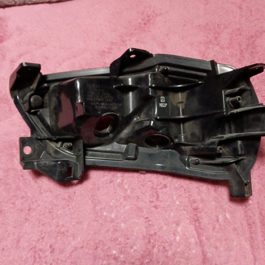 フォルツァZ　MF10 テールランプ 左 　P7575