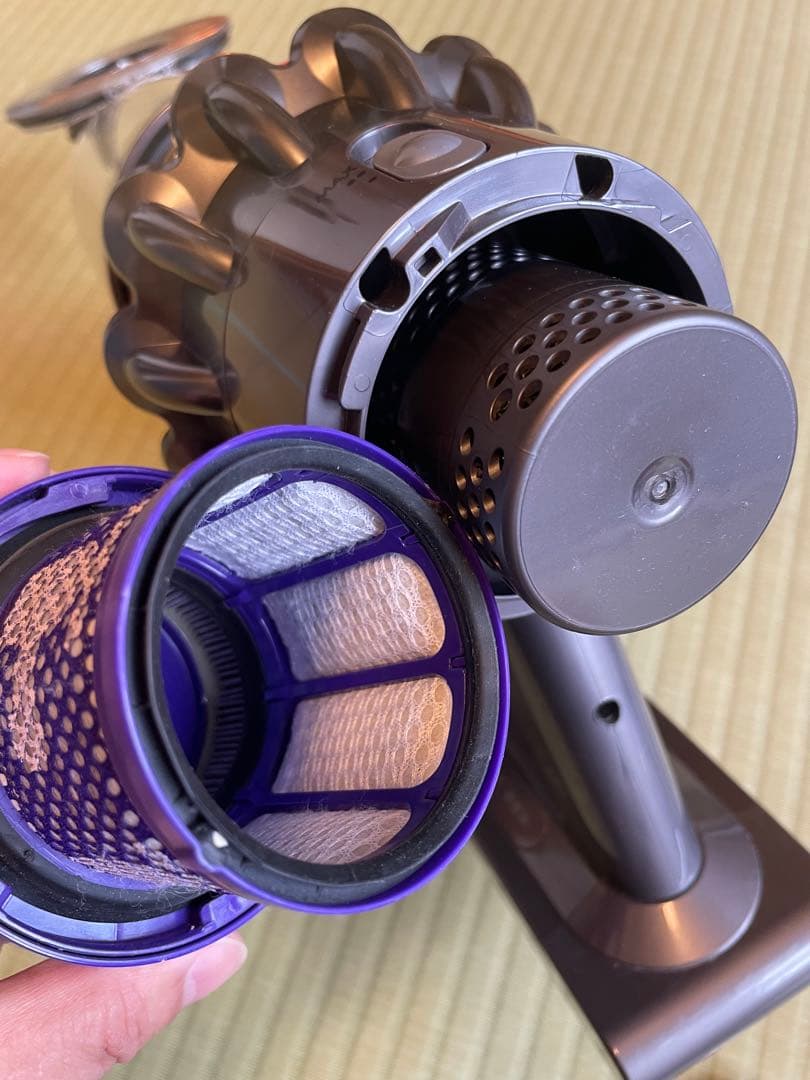 Dyson スティッククリーナー ダイソン　sv12 動作品