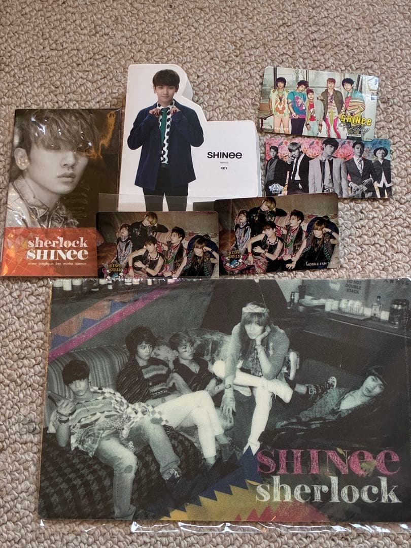 SHINee CD DVD トレカ　ペンラ　グッズ　まとめ