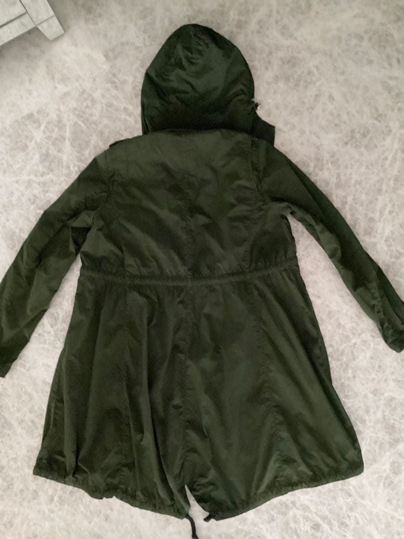 MONCLER JOSEPHINEジョセフィーヌモッズ・スプリングコート雑誌掲載