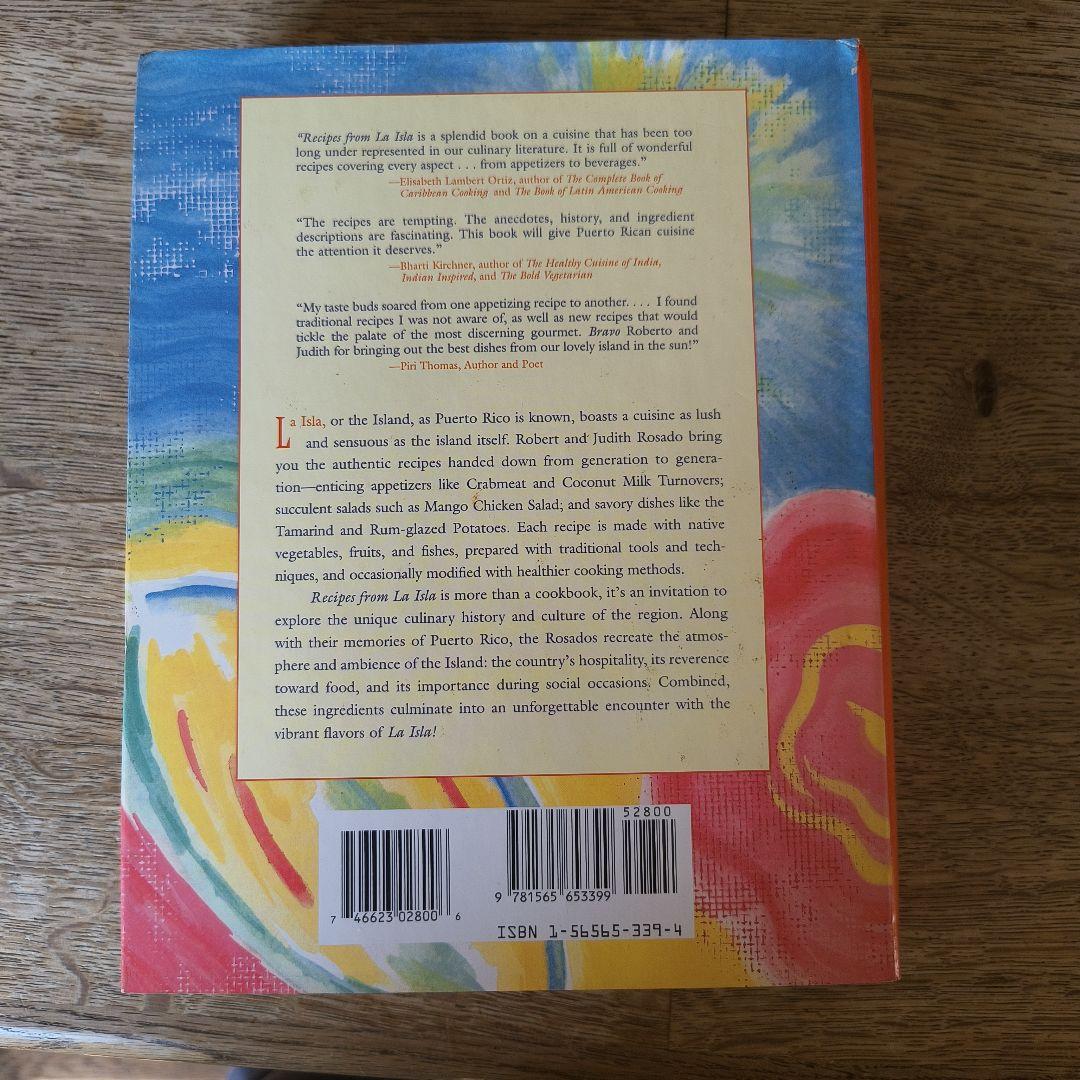 プエルトリコ料理の洋書 Recipes from La Isla!