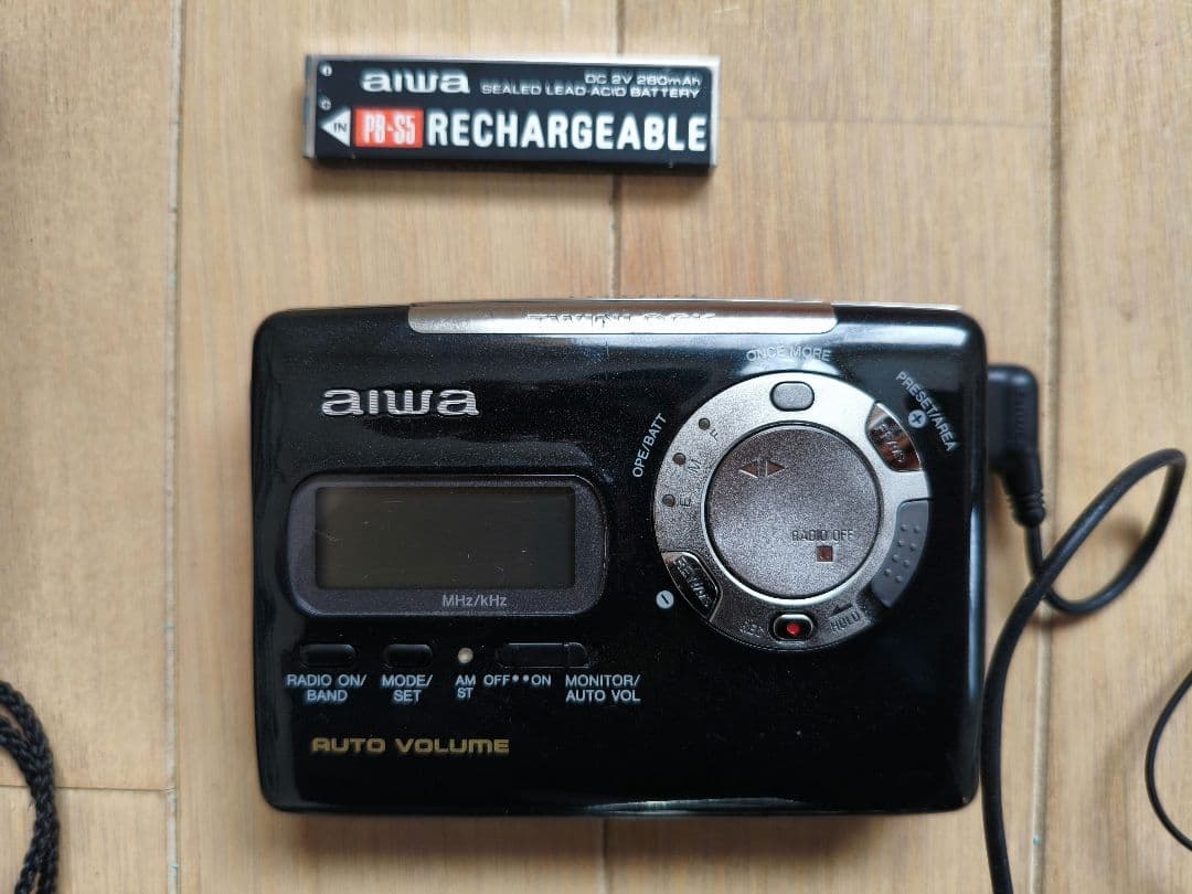 ステレオラジオカセットレコーダー aiwa HS-JX838