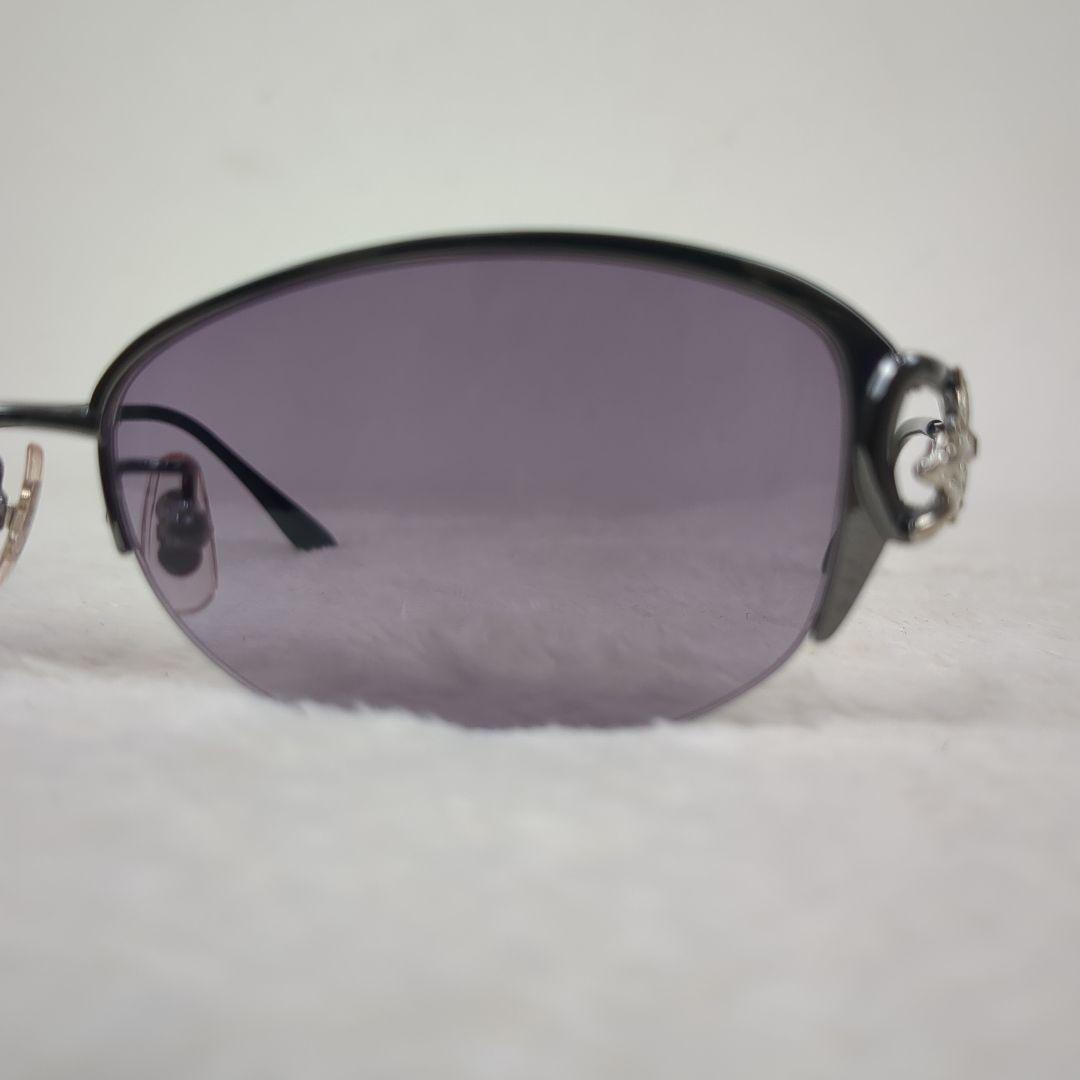 【美品】Salvatore Ferragamo　花　フラワー　シルバー　ビジュー