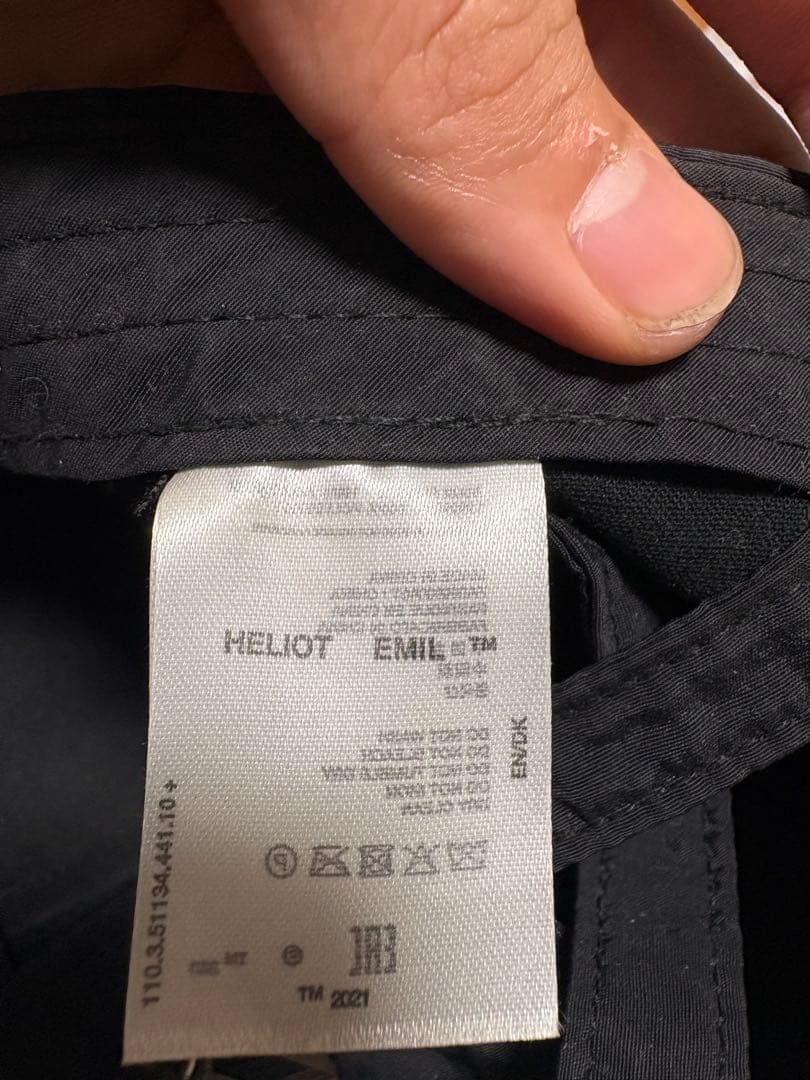 Heliot Emil キャップ