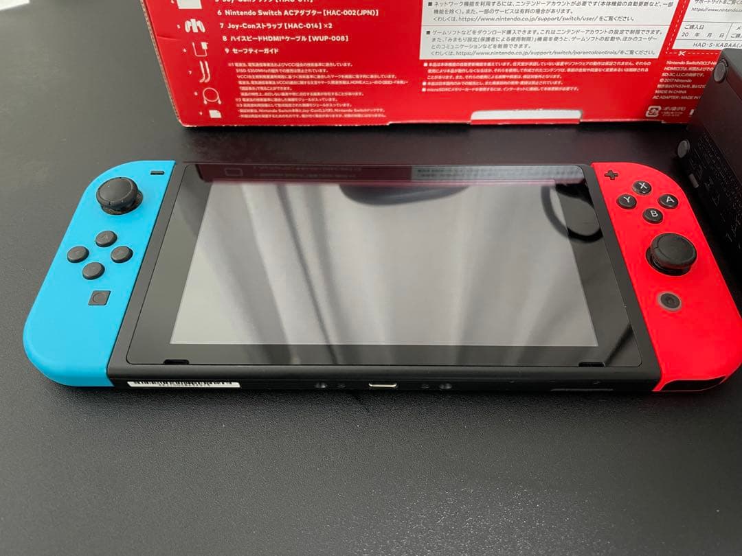 【完動品】Nintendo Switch 本体、付属品完備