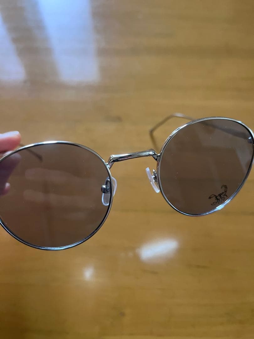 小物 GIBOUS SCORPION SUNGLASSES gibous