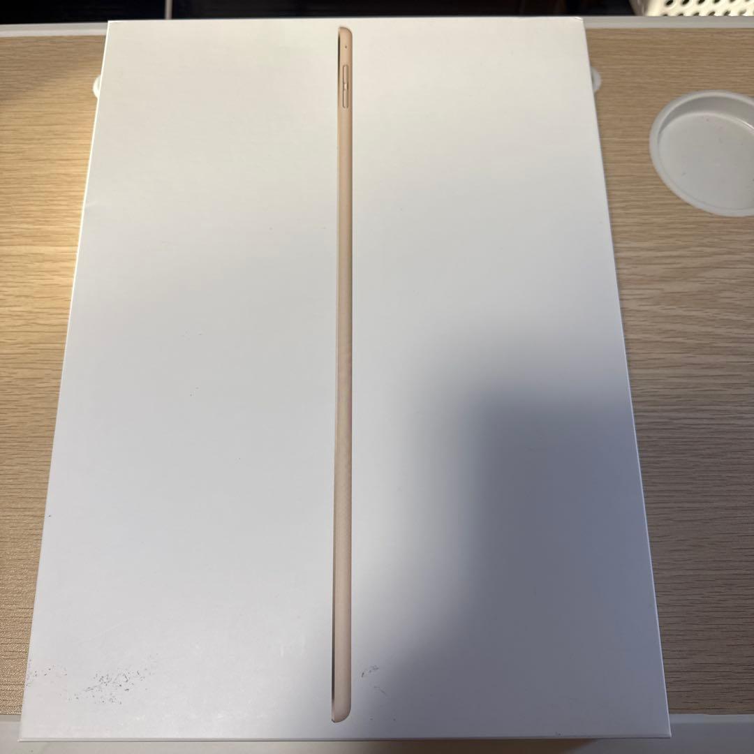 r*s様 ipad pro 初代 12.9 a1652 綺麗です。