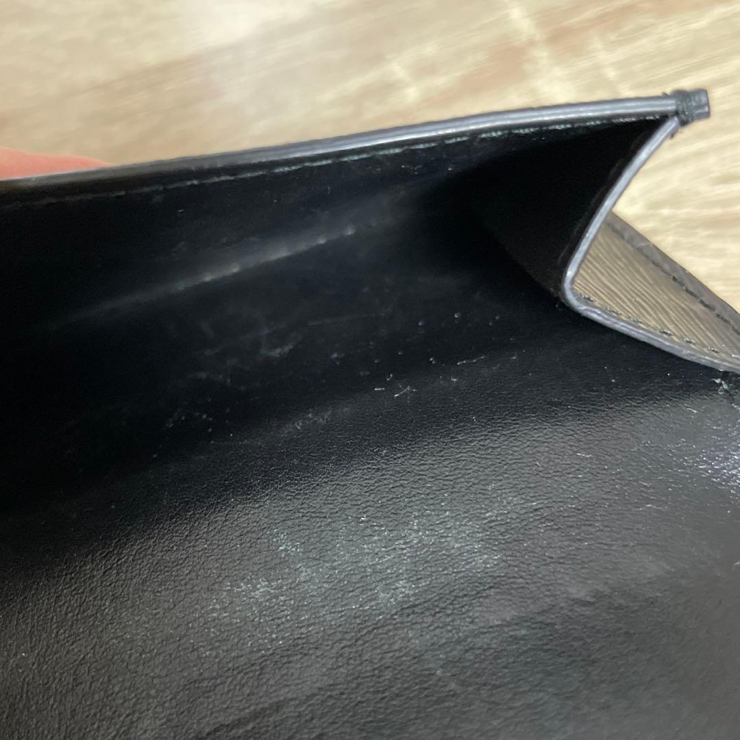 PRADA コンパクト財布